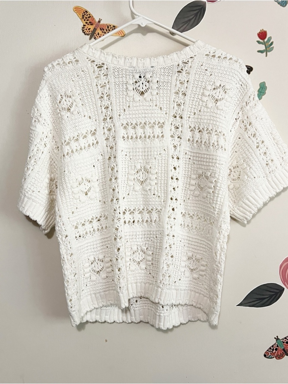 Aqua Open-Knit Short Sleeve Sweater Top in White - Picture 5 of 9